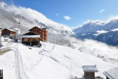 Aussicht-Dorf-Winter-Frischschnee-scaled